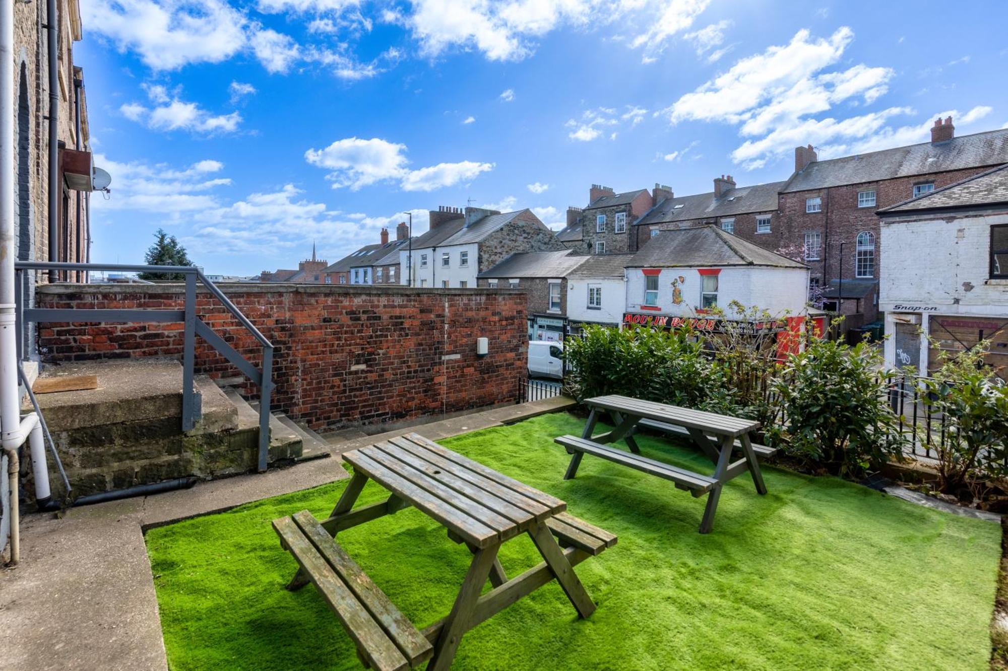 Newcastle City Centre Super Spacious Town House Free Parking And Wi-Fi Luaran gambar