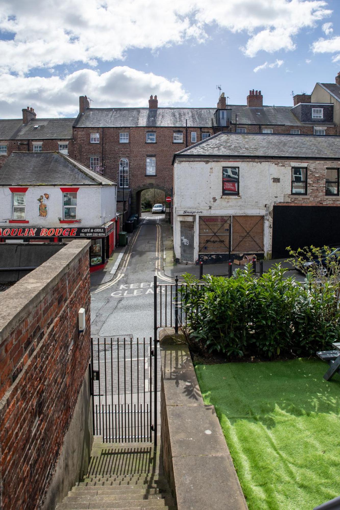 Newcastle City Centre Super Spacious Town House Free Parking And Wi-Fi Luaran gambar