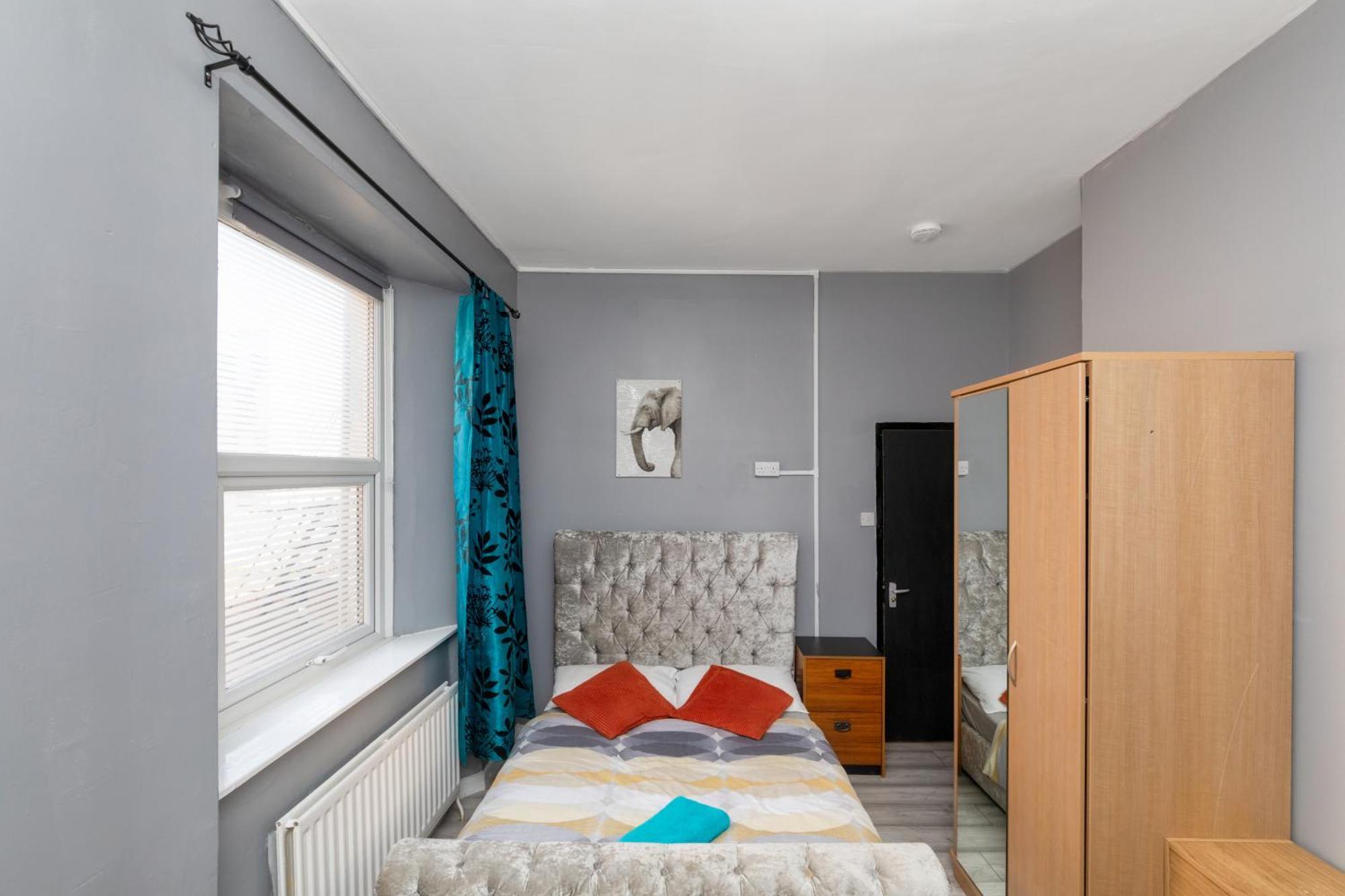 Newcastle City Centre Super Spacious Town House Free Parking And Wi-Fi Luaran gambar