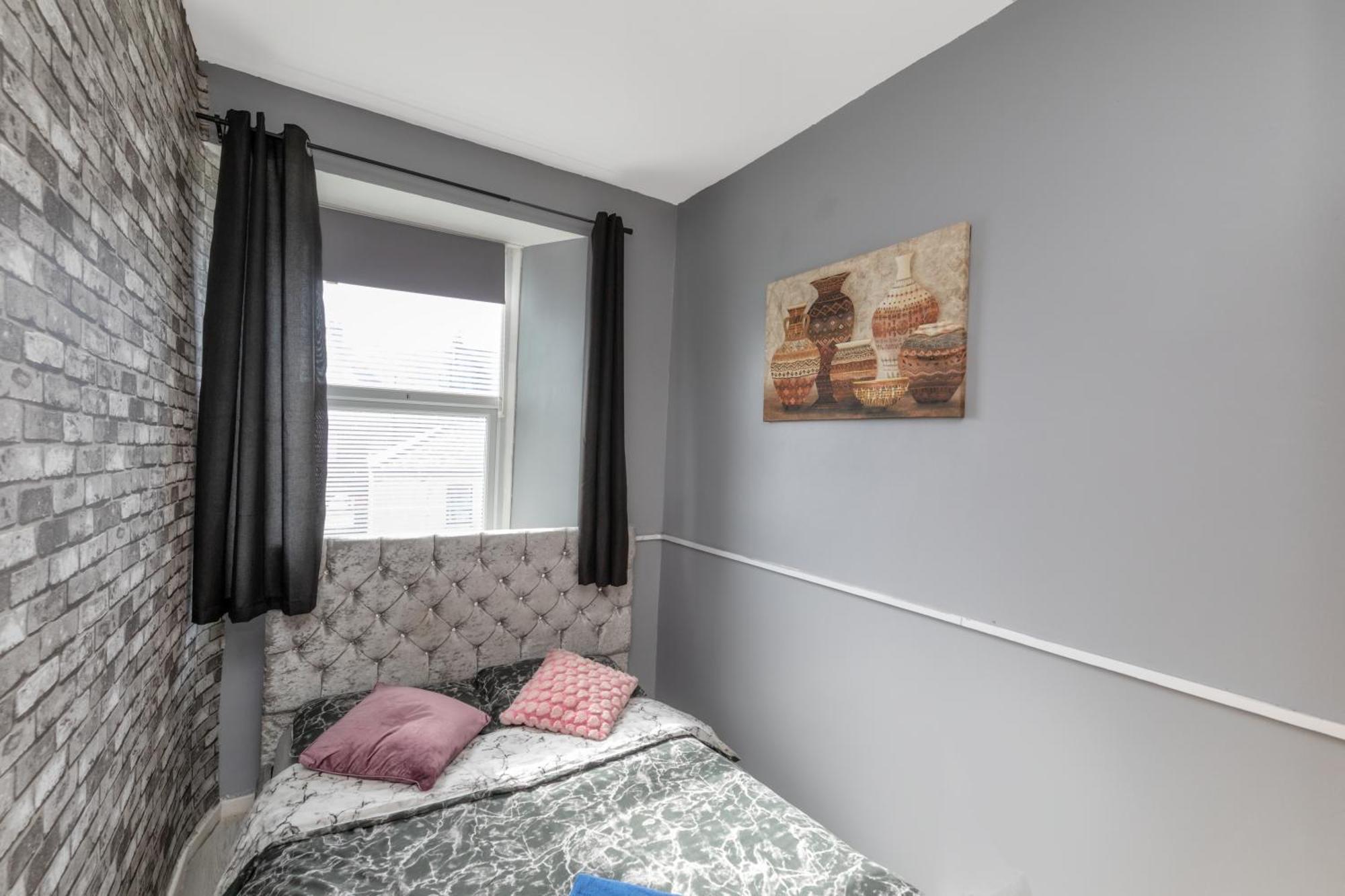 Newcastle City Centre Super Spacious Town House Free Parking And Wi-Fi Luaran gambar
